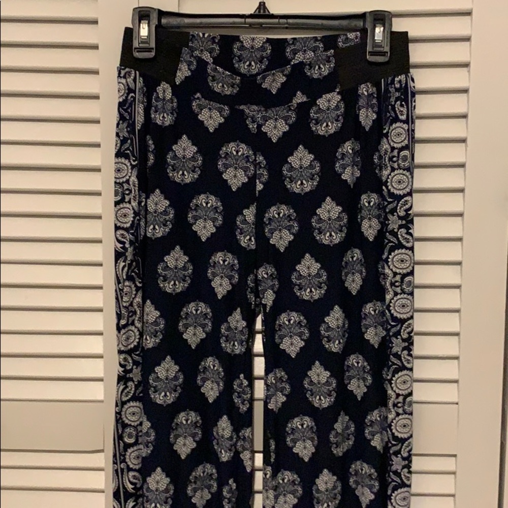 INC pants loose&relaxed fit